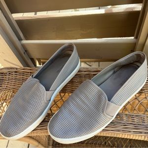 Vince gray casual slip on sneakers flats